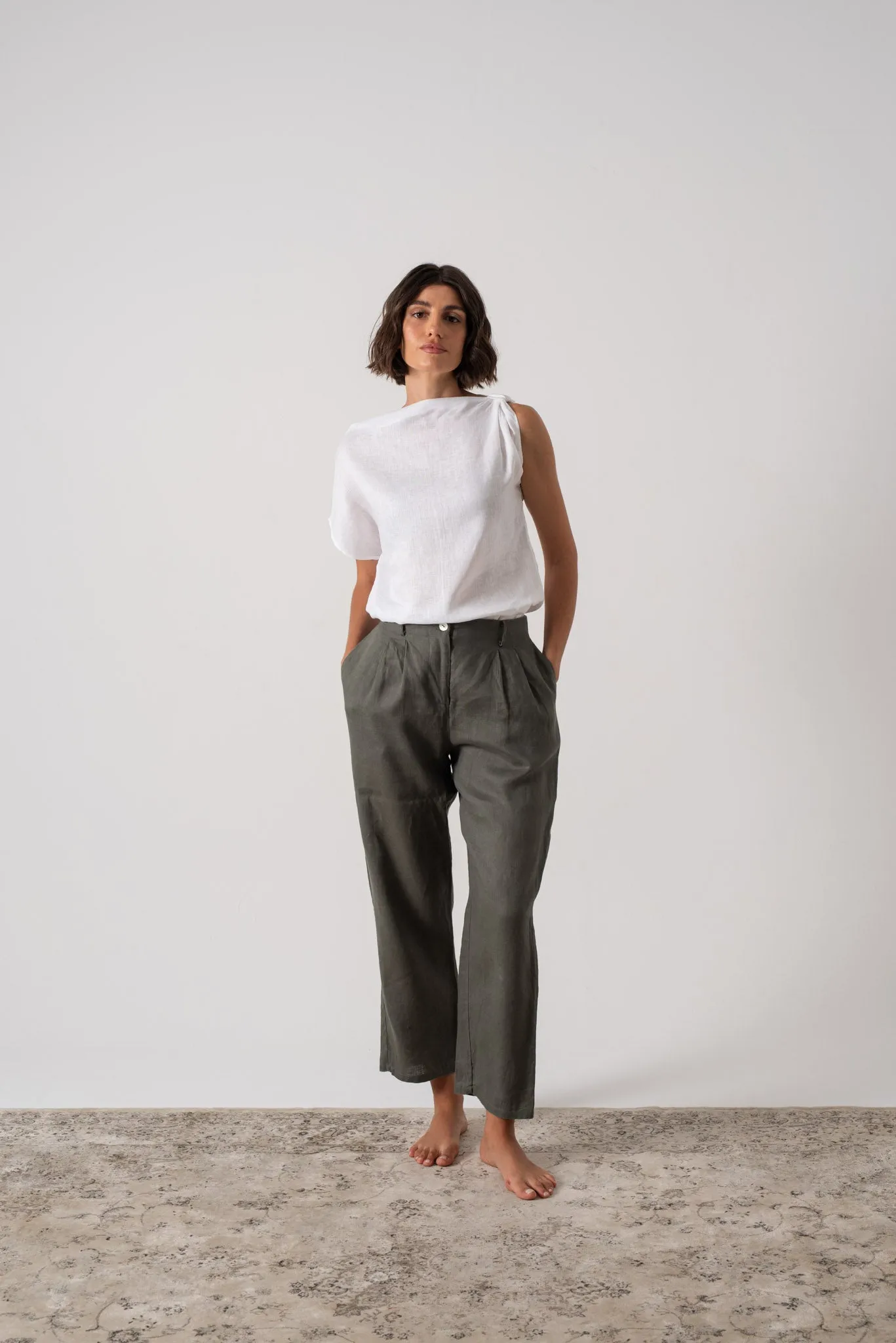 Asymmetrical Linen Knot Top White