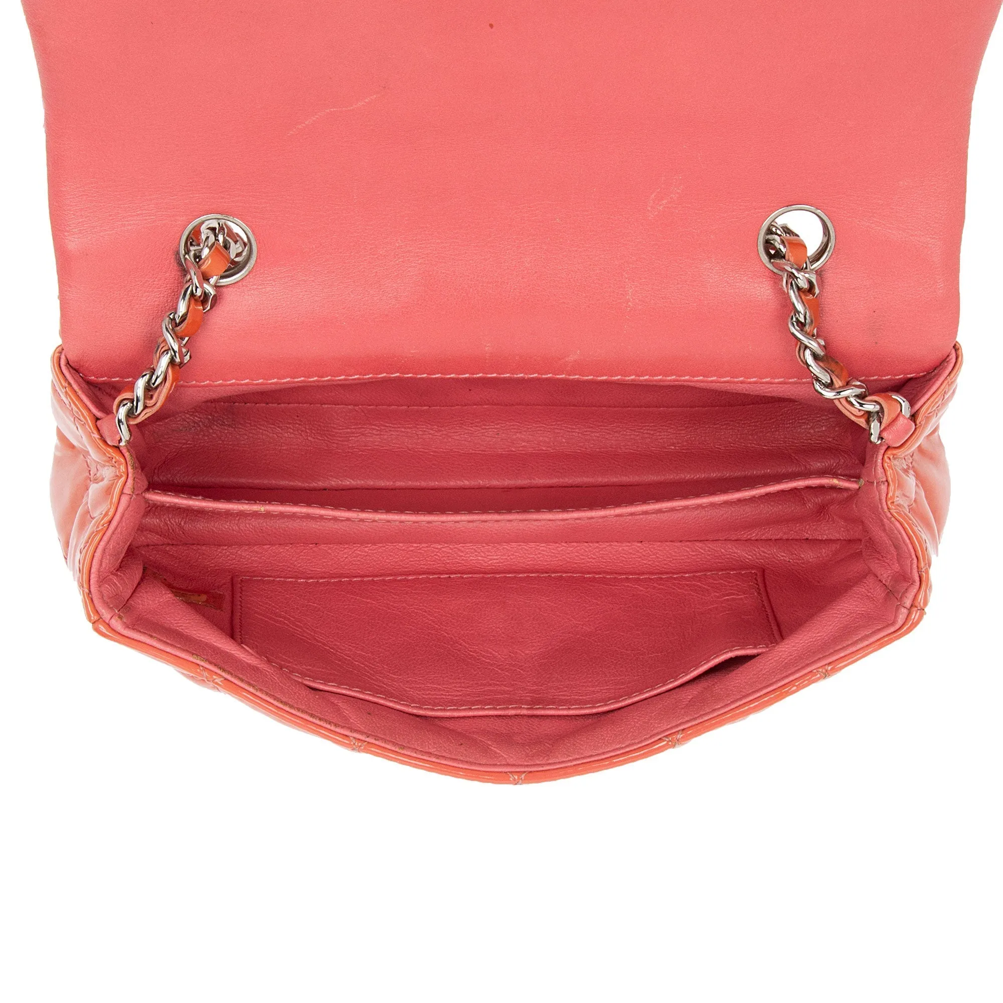 Chanel Patent Leather Rectangular Extra Mini Flap Bag (SHF-M8fPie)