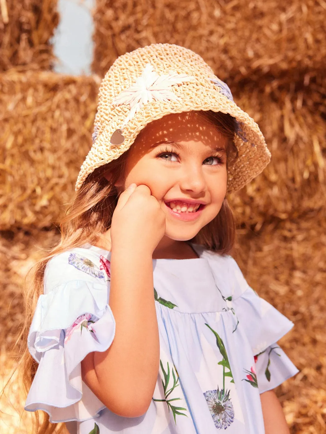 Monnalisa straw hat for girl-19C065