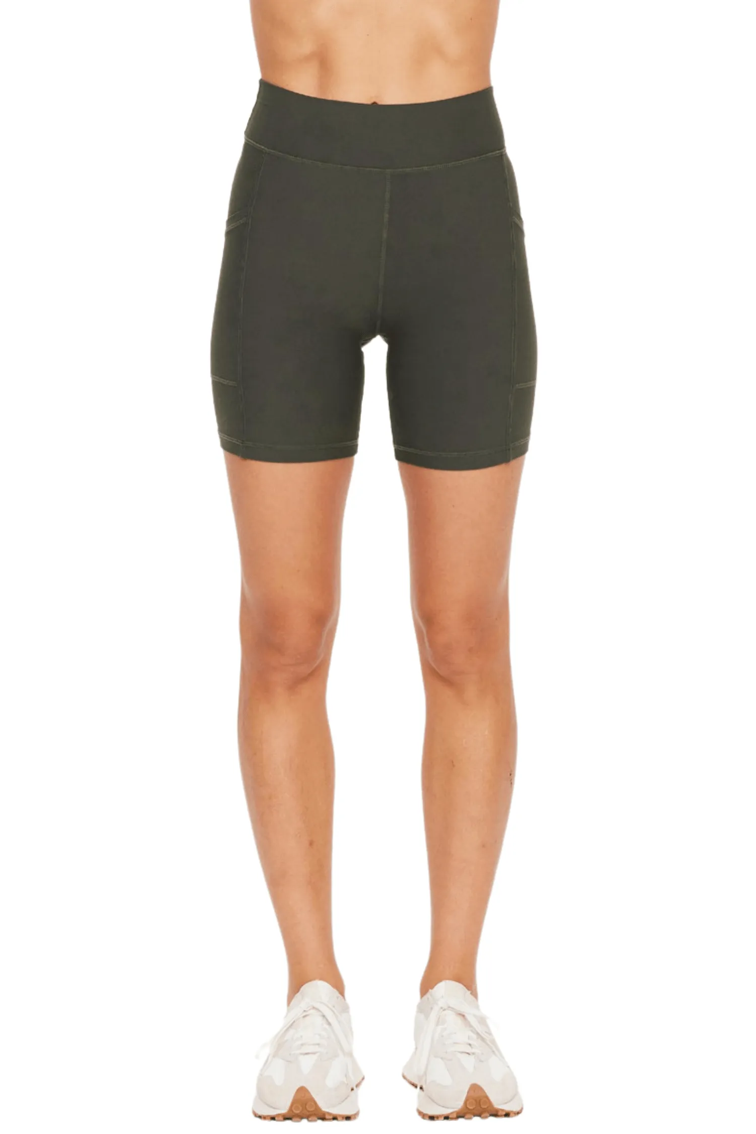 Peached 6" Pocket Spin Short