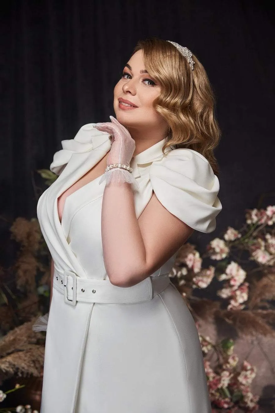 Short White Elegant Wedding Gown