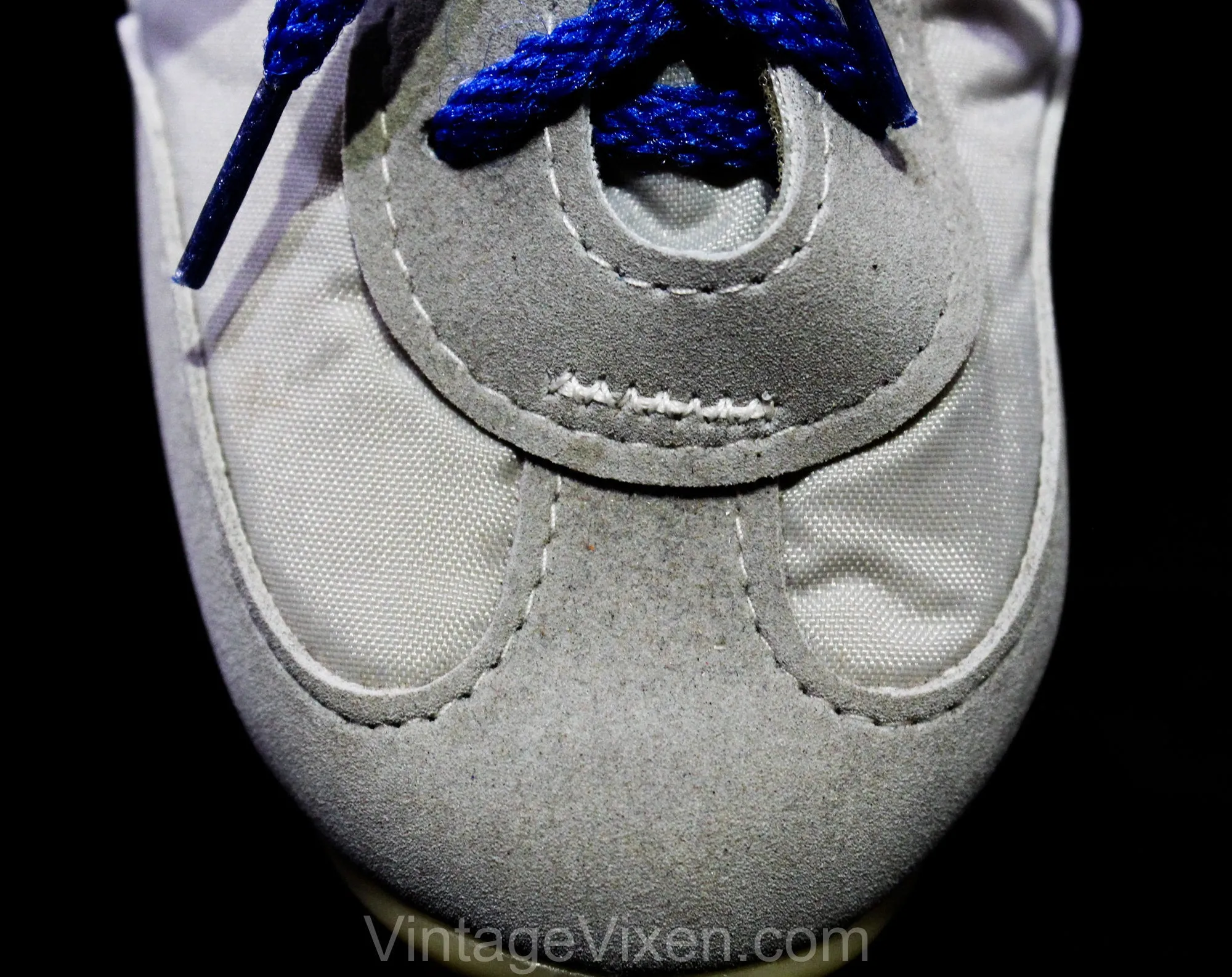 Size 6 Ladies 1970s Sneakers - Gray Athletic Shoes with Electric Blue Racing Stripes and Lace Up - Faux Leather & Canvas - 70s Deadstock