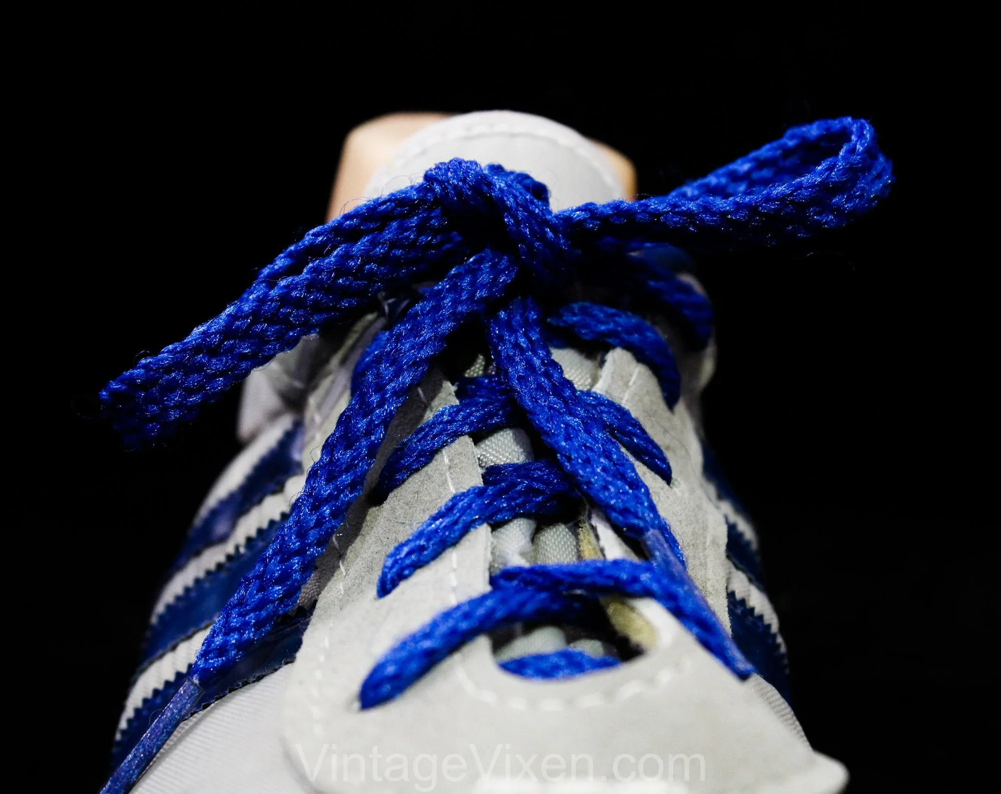 Size 6 Ladies 1970s Sneakers - Gray Athletic Shoes with Electric Blue Racing Stripes and Lace Up - Faux Leather & Canvas - 70s Deadstock